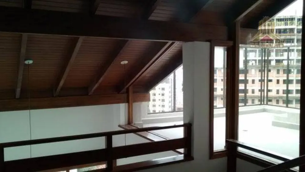 Cobertura, 3 quartos, 325 m² - Foto 2