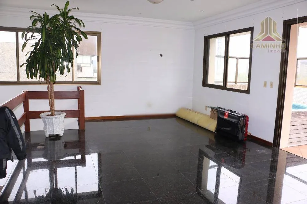 Cobertura, 3 quartos, 235 m² - Foto 11