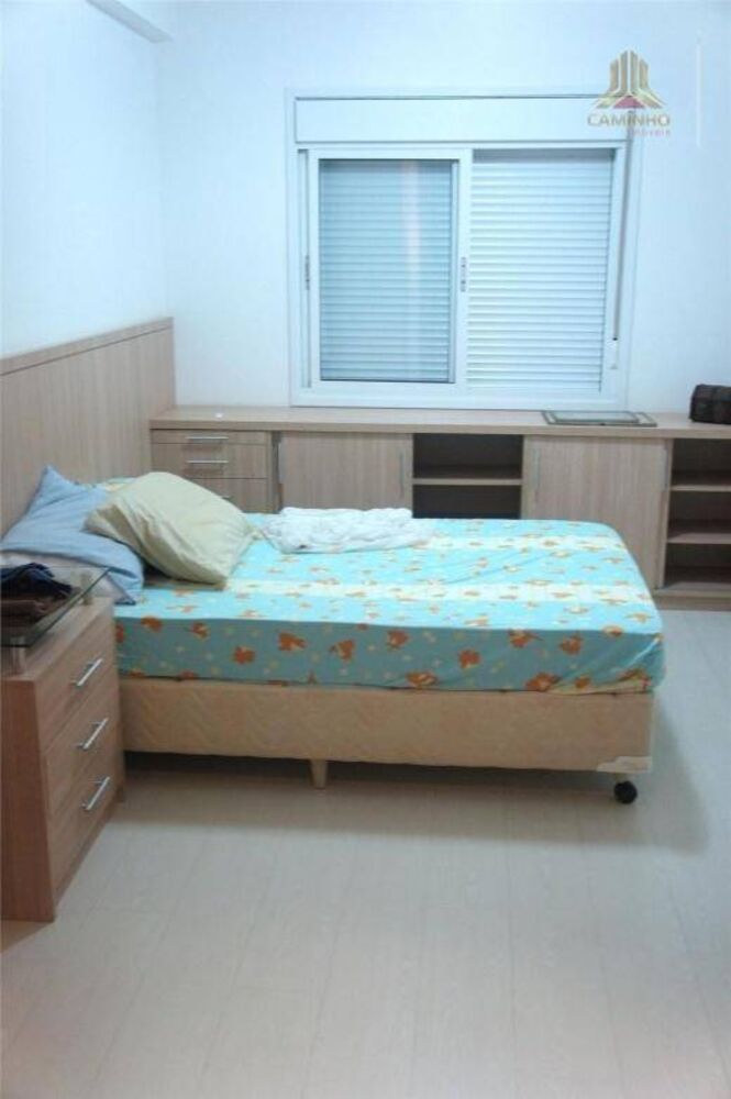 Apartamento, 1 quarto, 70 m² - Foto 2