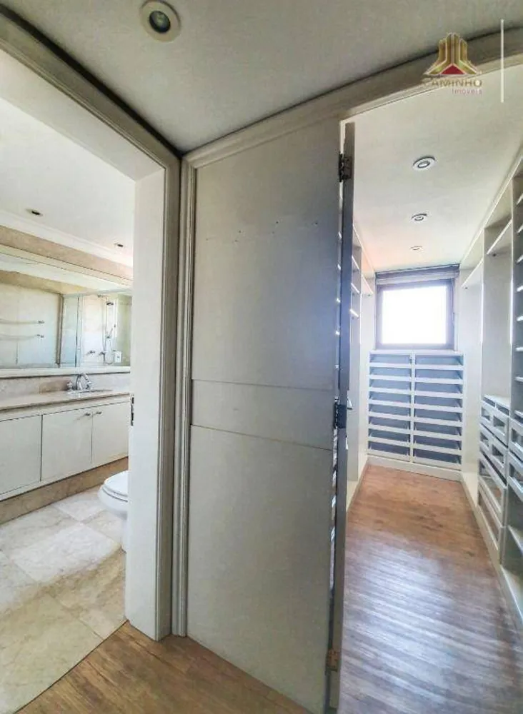 Apartamento, 3 quartos, 258 m² - Foto 1