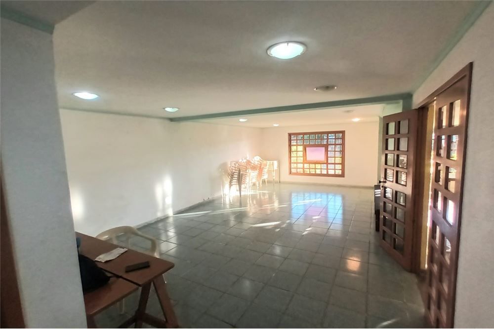 Cobertura à venda com 4 quartos, 290m² - Foto 8