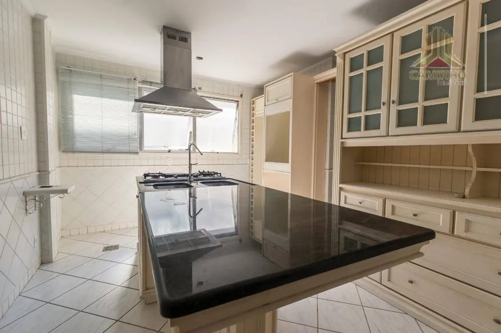 Cobertura, 4 quartos, 219 m² - Foto 11