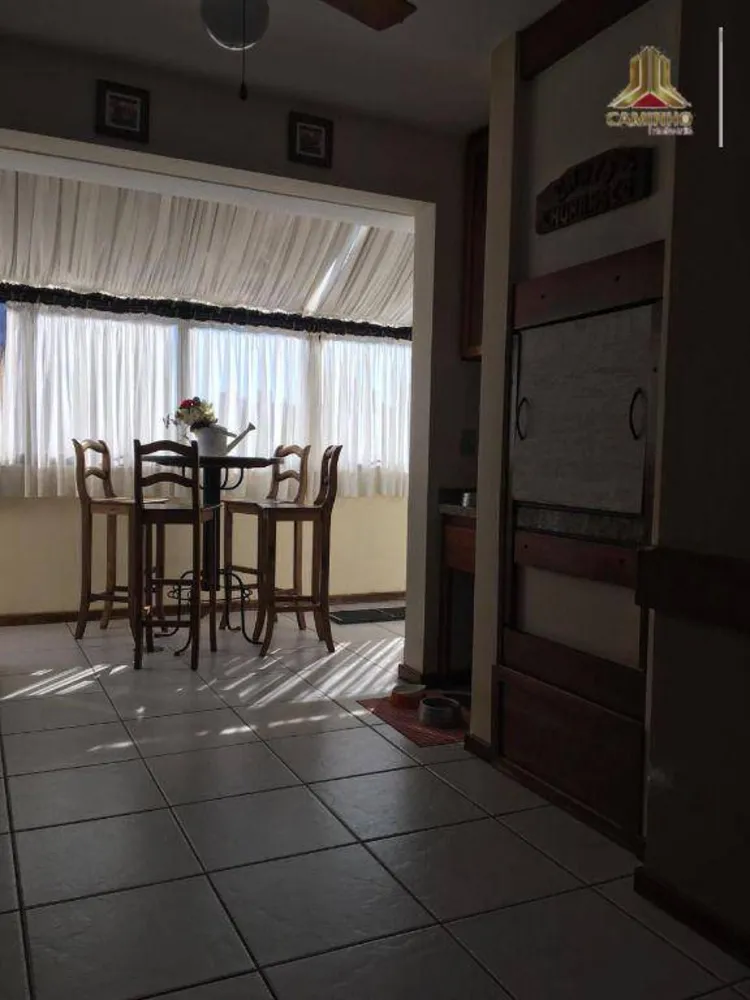 Apartamento, 3 quartos, 245 m² - Foto 8