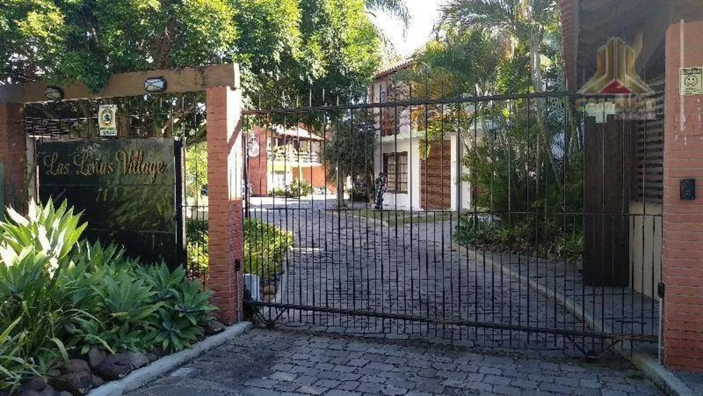 Sobrado, 3 quartos, 216 m² - Foto 2