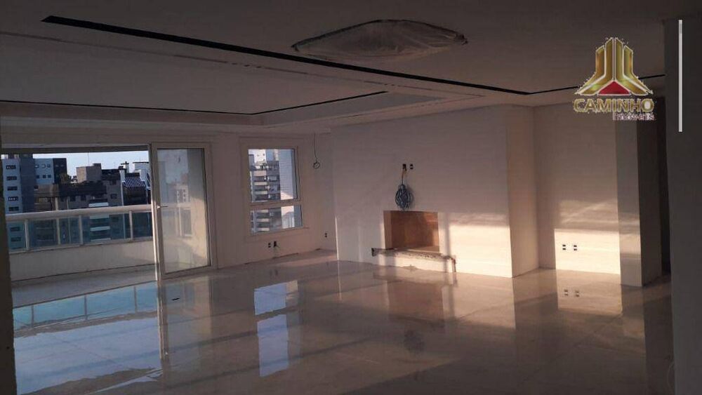 Cobertura, 3 quartos, 403 m² - Foto 2