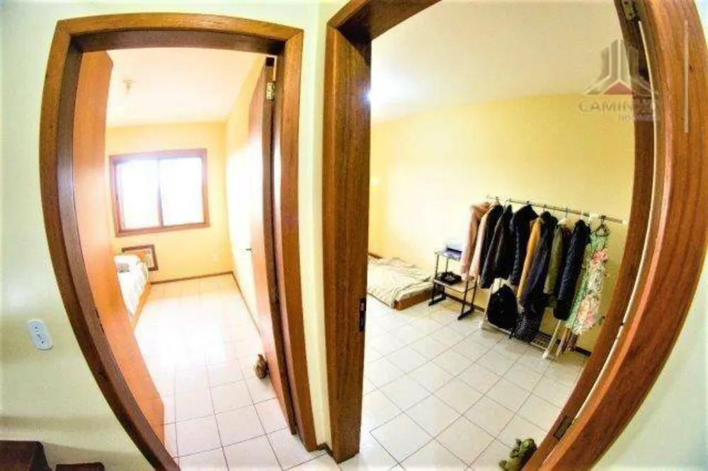 Casa, 3 quartos, 220 m² - Foto 1