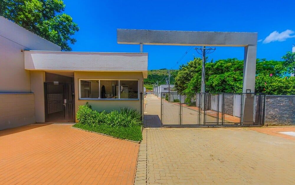Casa de Condomínio à venda com 2 quartos, 87m² - Foto 2