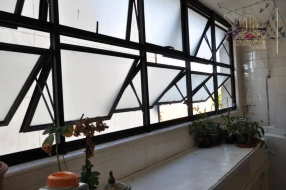 Apartamento, 3 quartos, 221 m² - Foto 1