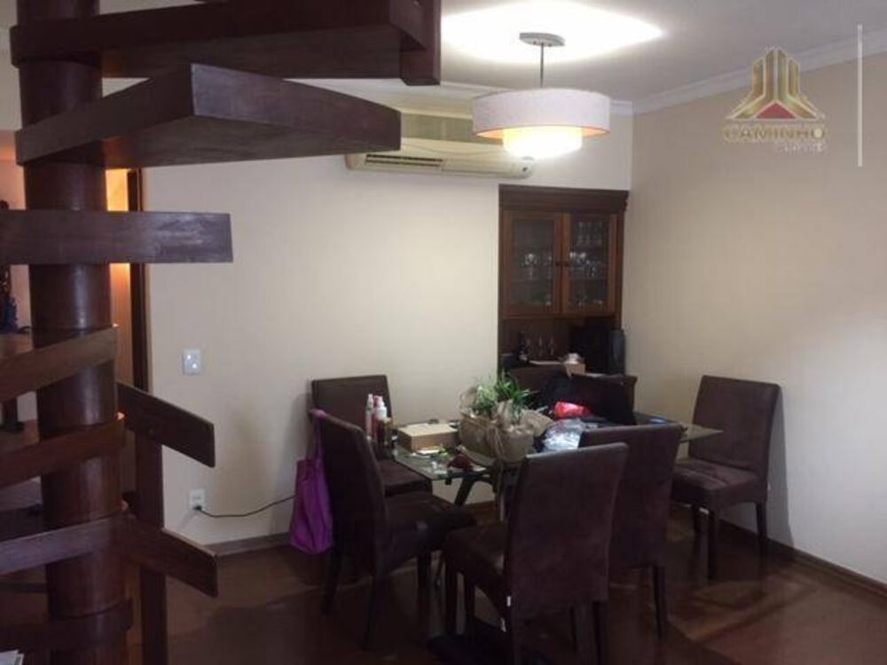 Cobertura à venda com 4 quartos, 219m² - Foto 1