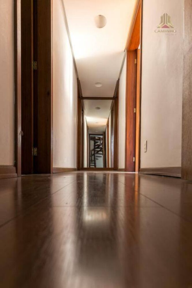 Cobertura à venda com 4 quartos, 219m² - Foto 4