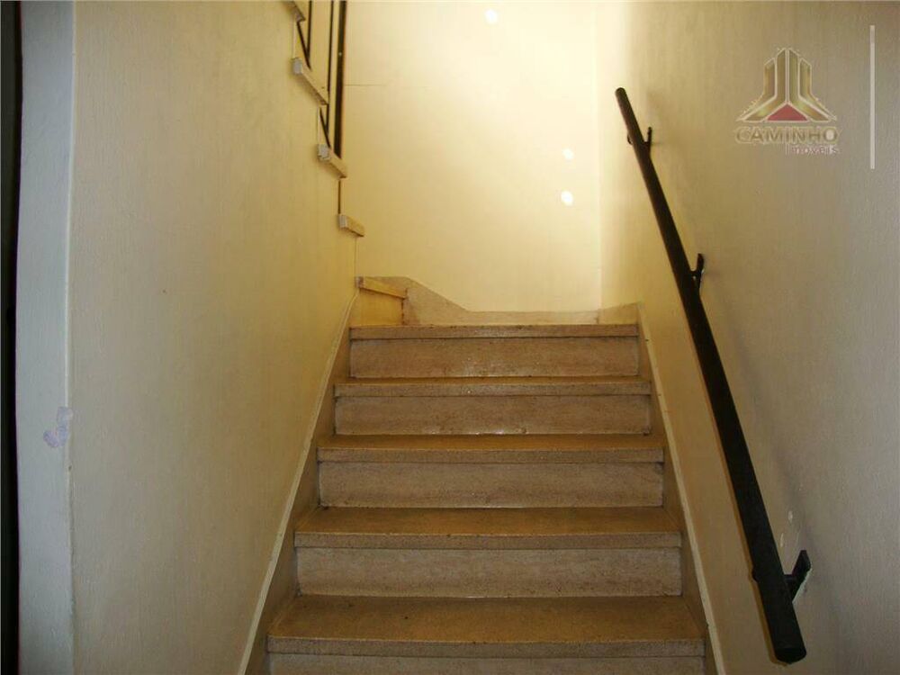 Casa à venda com 3 quartos, 195m² - Foto 8