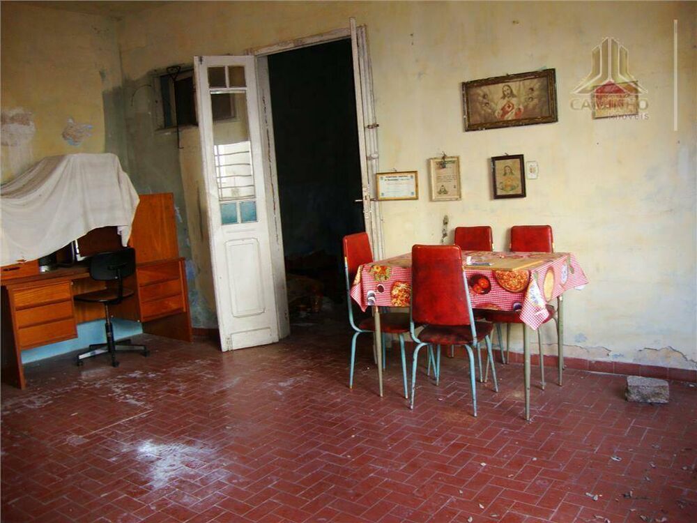 Casa à venda com 3 quartos, 195m² - Foto 4