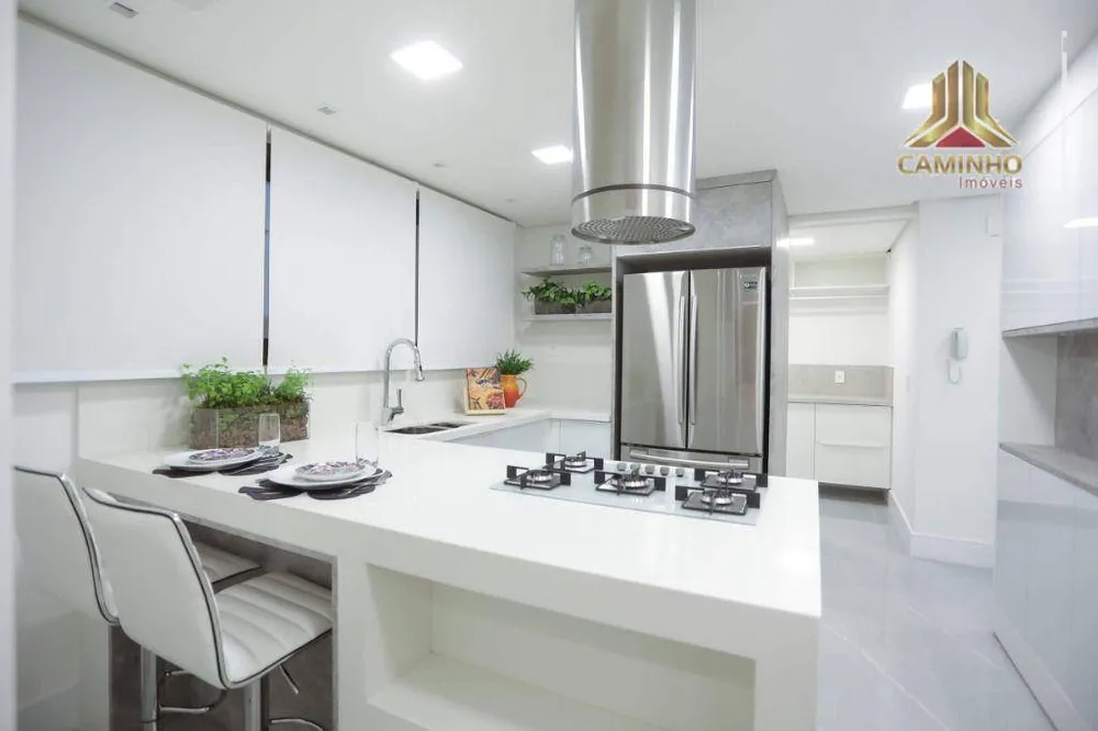 Apartamento, 3 quartos, 459 m² - Foto 2
