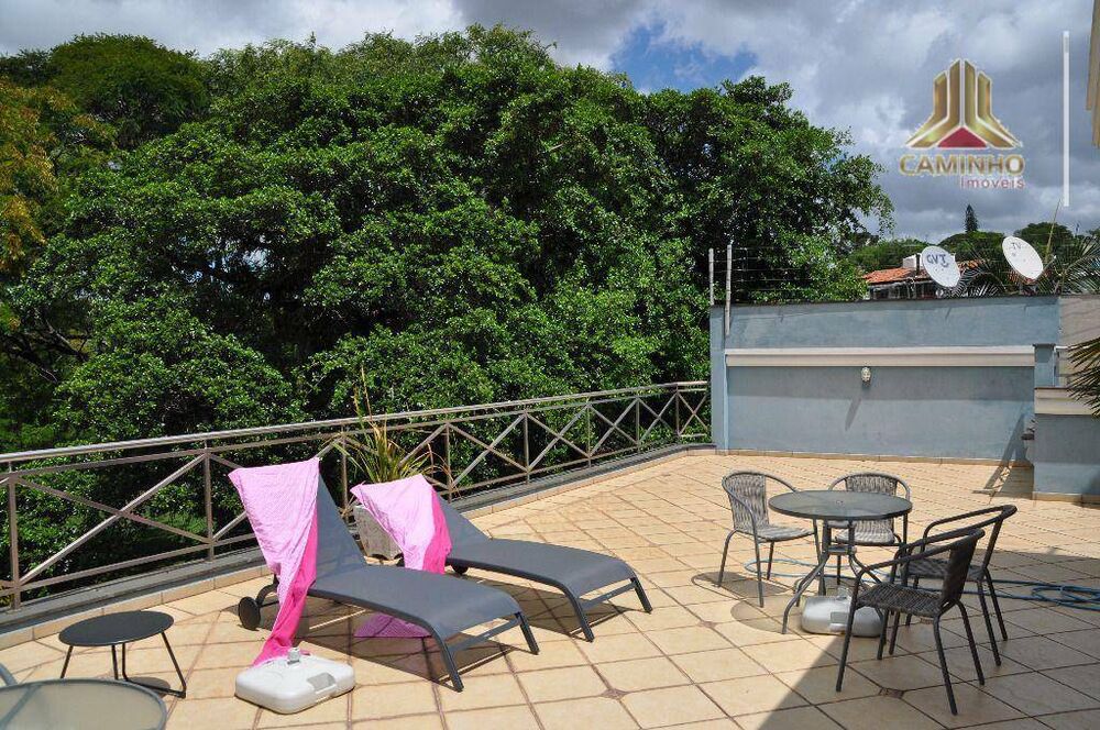 Casa à venda com 4 quartos, 450m² - Foto 1
