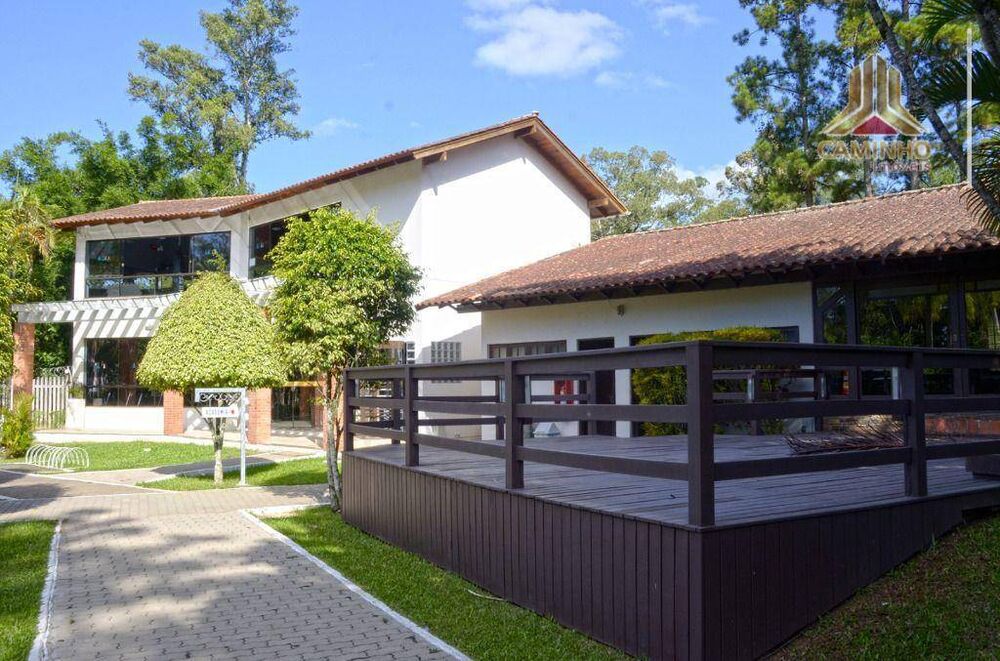 Casa de Condomínio à venda com 3 quartos, 345m² - Foto 2