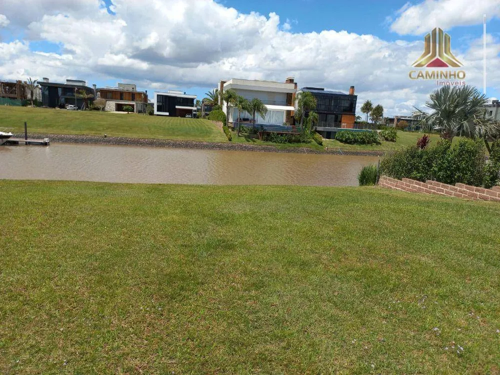 Loteamento e Condomínio, 640 m² - Foto 1