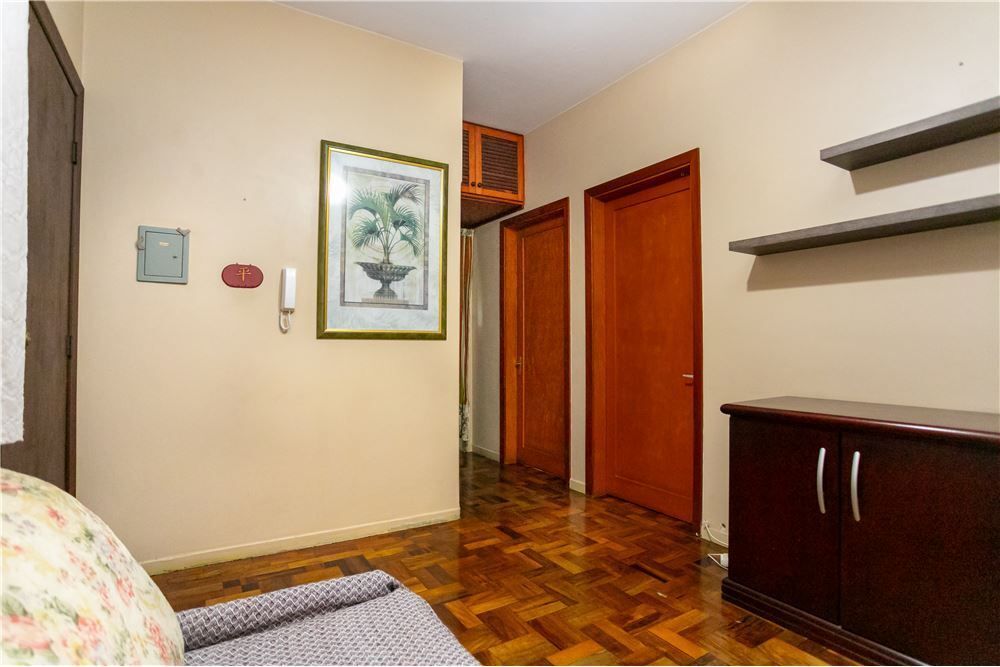 Apartamento à venda com 2 quartos, 36m² - Foto 17