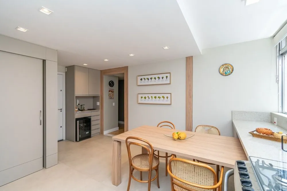 Apartamento, 3 quartos, 120 m² - Foto 1