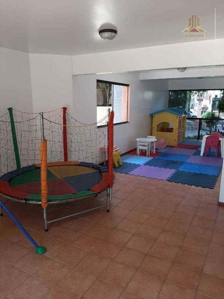 Apartamento à venda com 3 quartos, 293m² - Foto 3