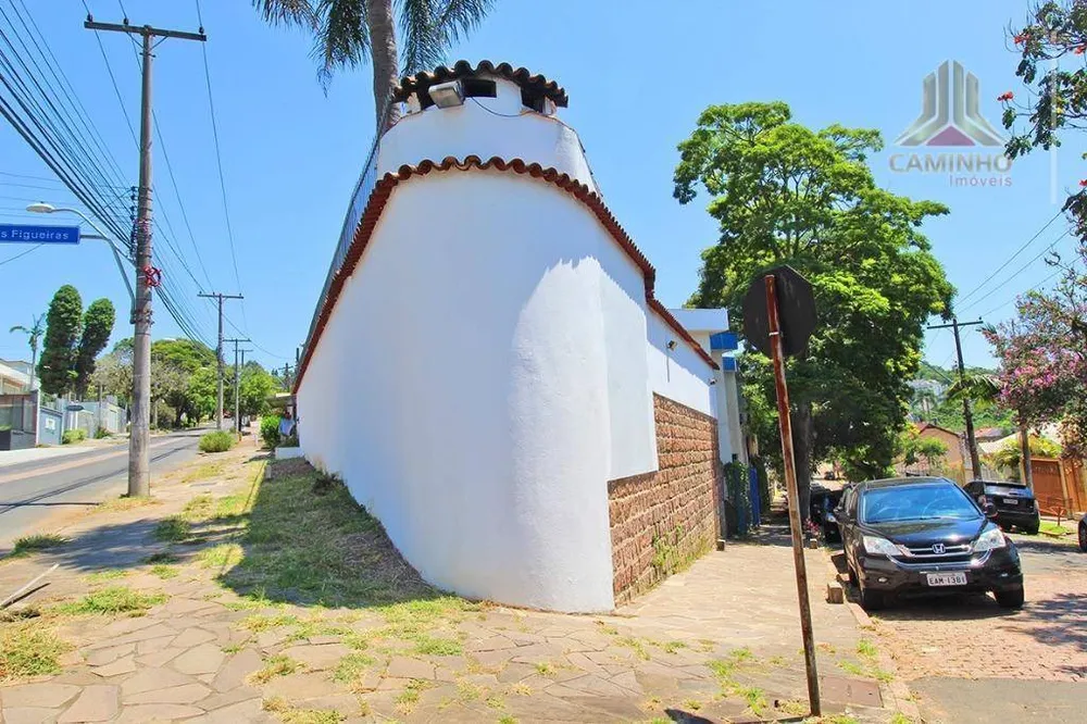 Casa, 4 quartos, 276 m² - Foto 2