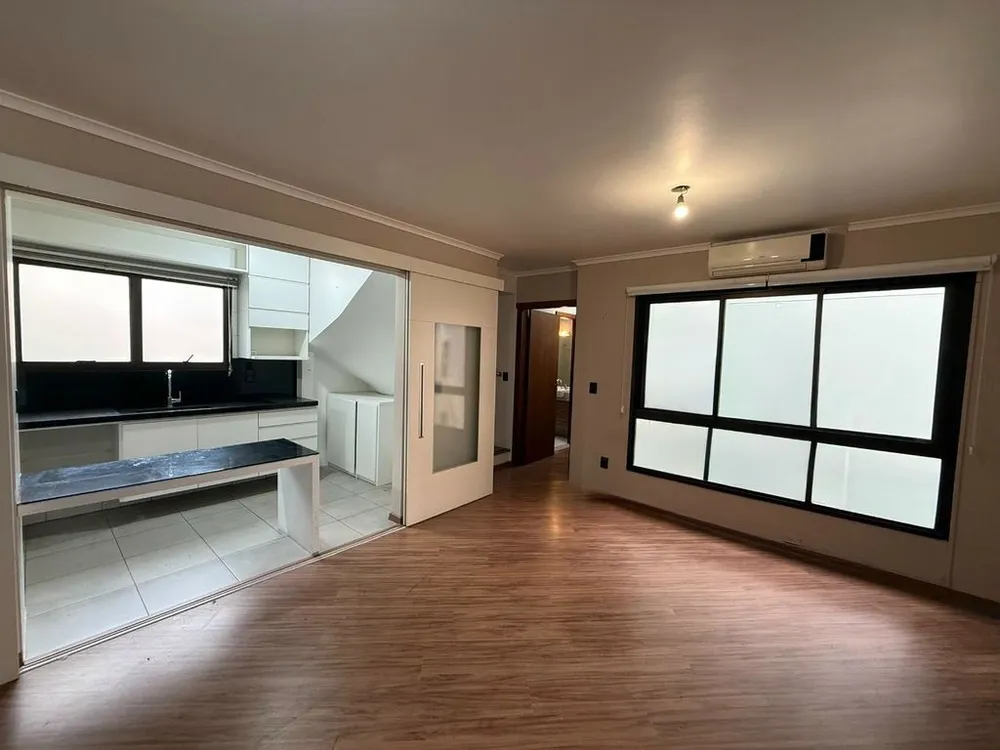Cobertura, 3 quartos, 230 m² - Foto 3