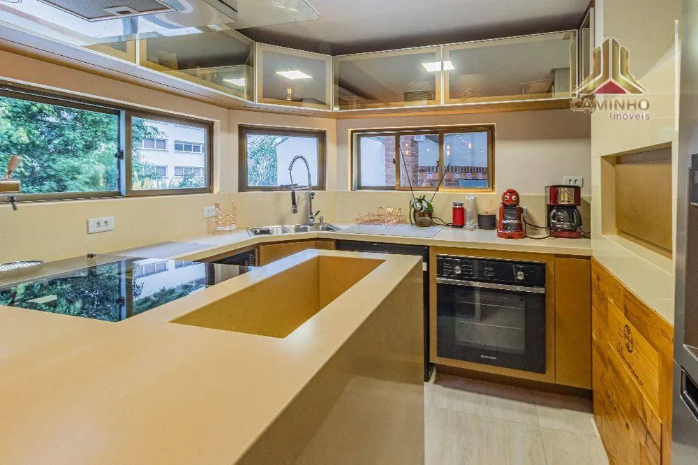 Cobertura, 3 quartos, 350 m² - Foto 1