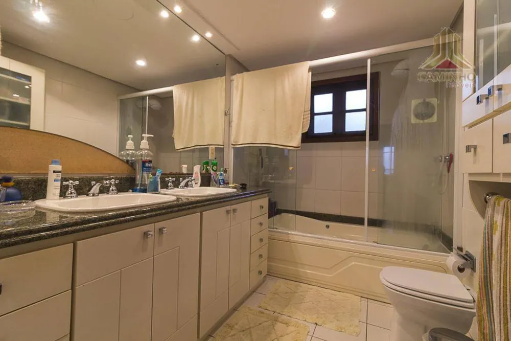 Casa, 3 quartos, 254 m² - Foto 2