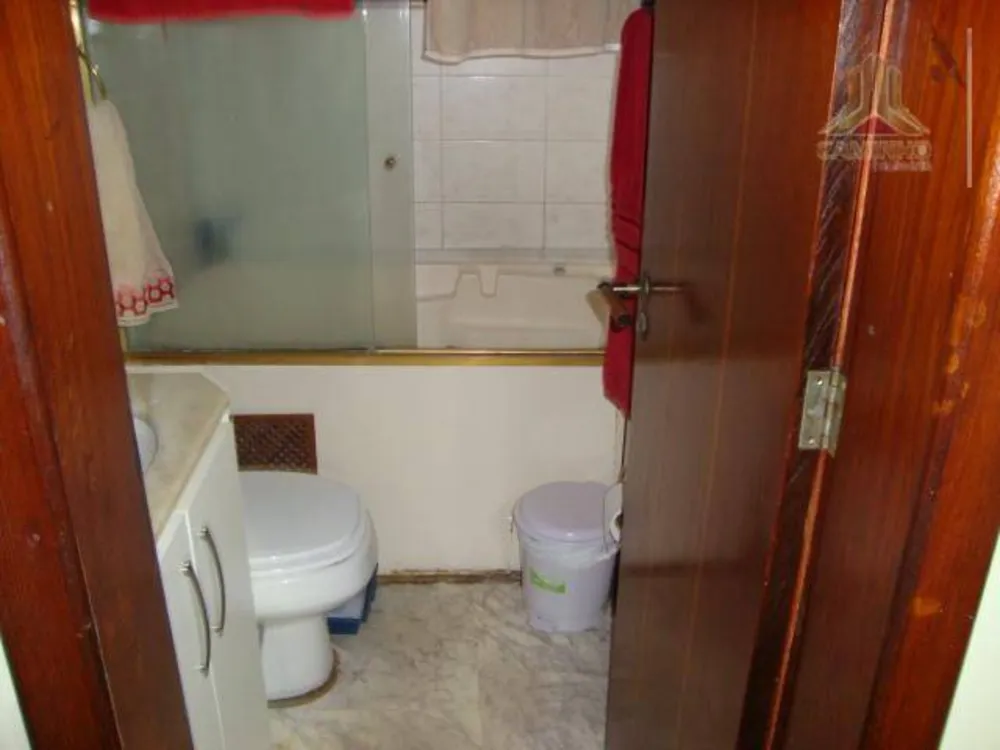 Casa, 3 quartos, 209 m² - Foto 2