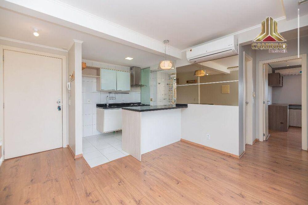 Apartamento à venda com 2 quartos, 56m² - Foto 1