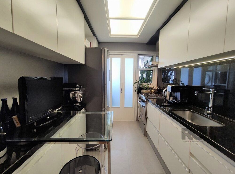 Apartamento à venda com 3 quartos, 99m² - Foto 18