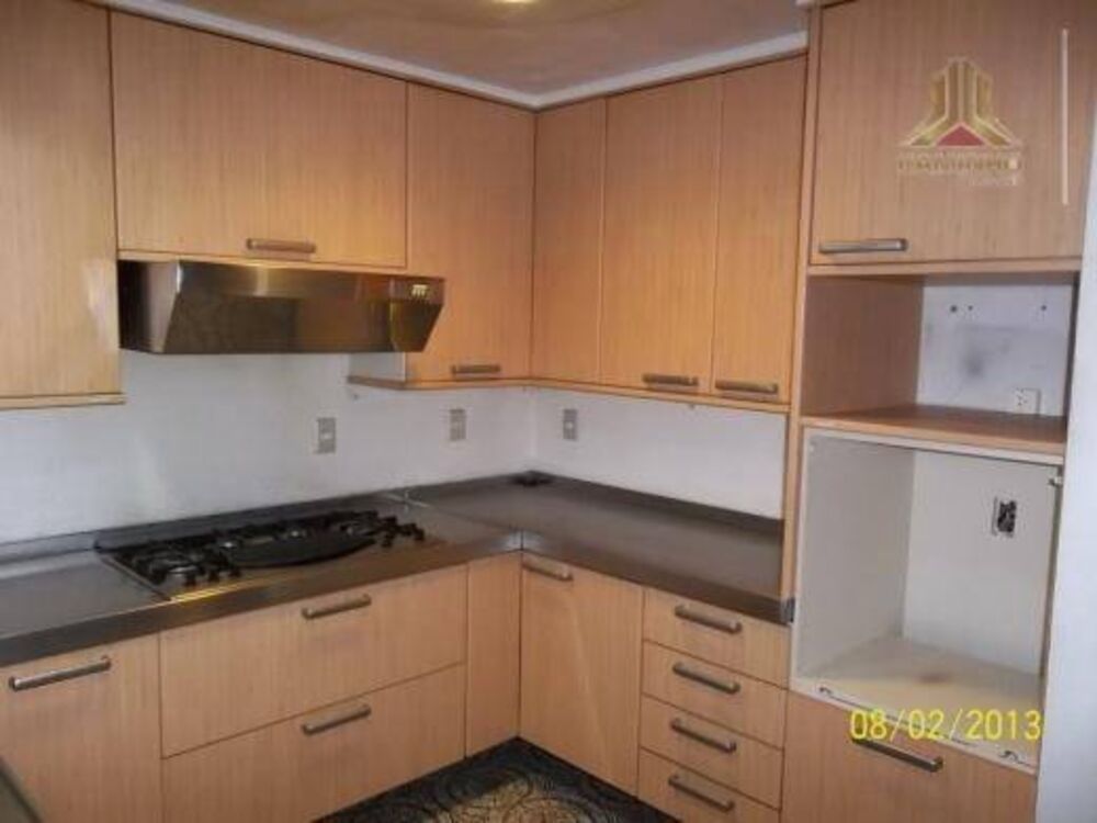 Casa à venda com 3 quartos, 393m² - Foto 4
