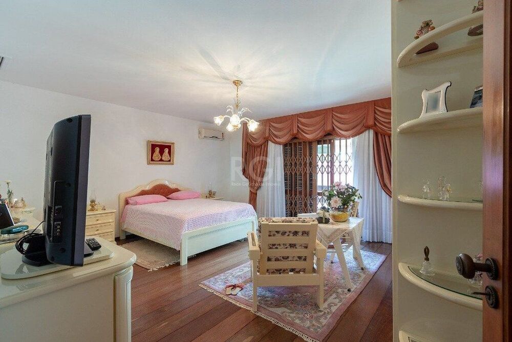 Casa de Condomínio à venda com 4 quartos, 725m² - Foto 4