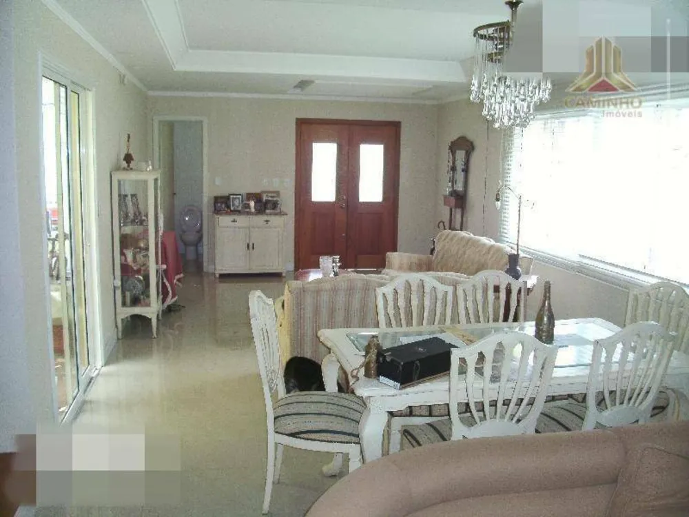 Casa, 4 quartos, 230 m² - Foto 8