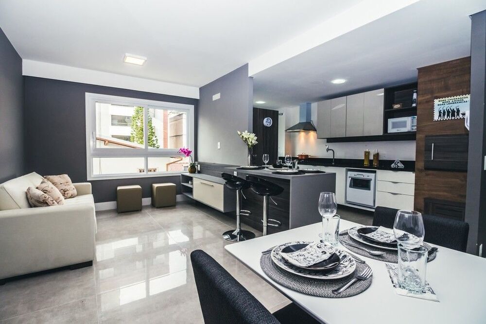 Apartamento à venda com 2 quartos, 67m² - Foto 2
