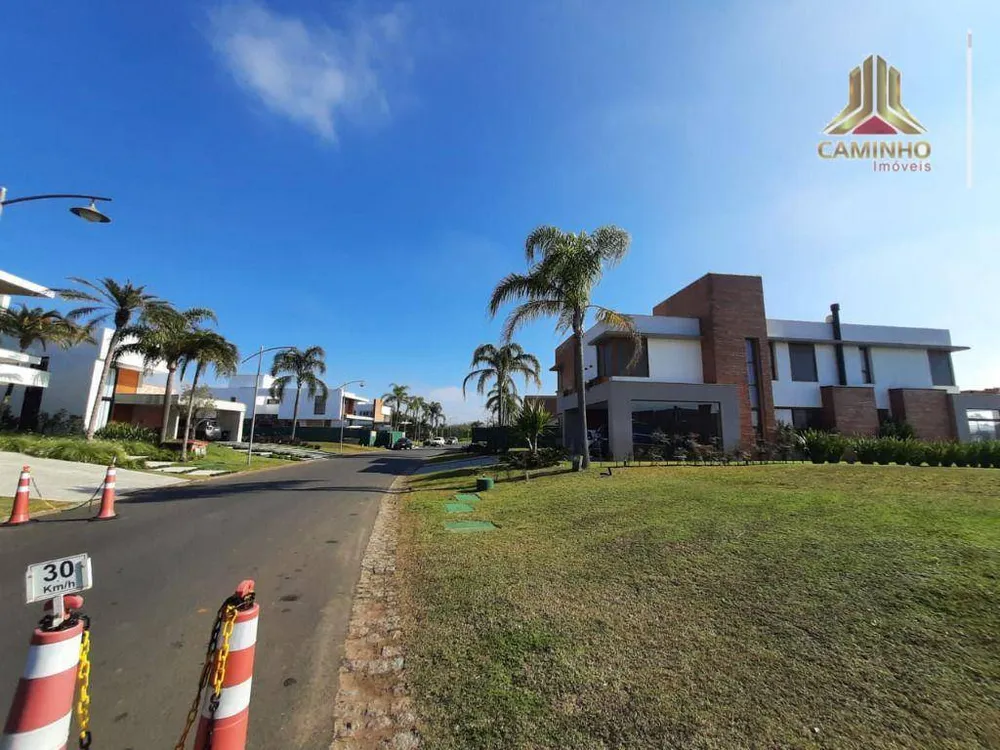 Loteamento e Condomínio, 600 m² - Foto 4