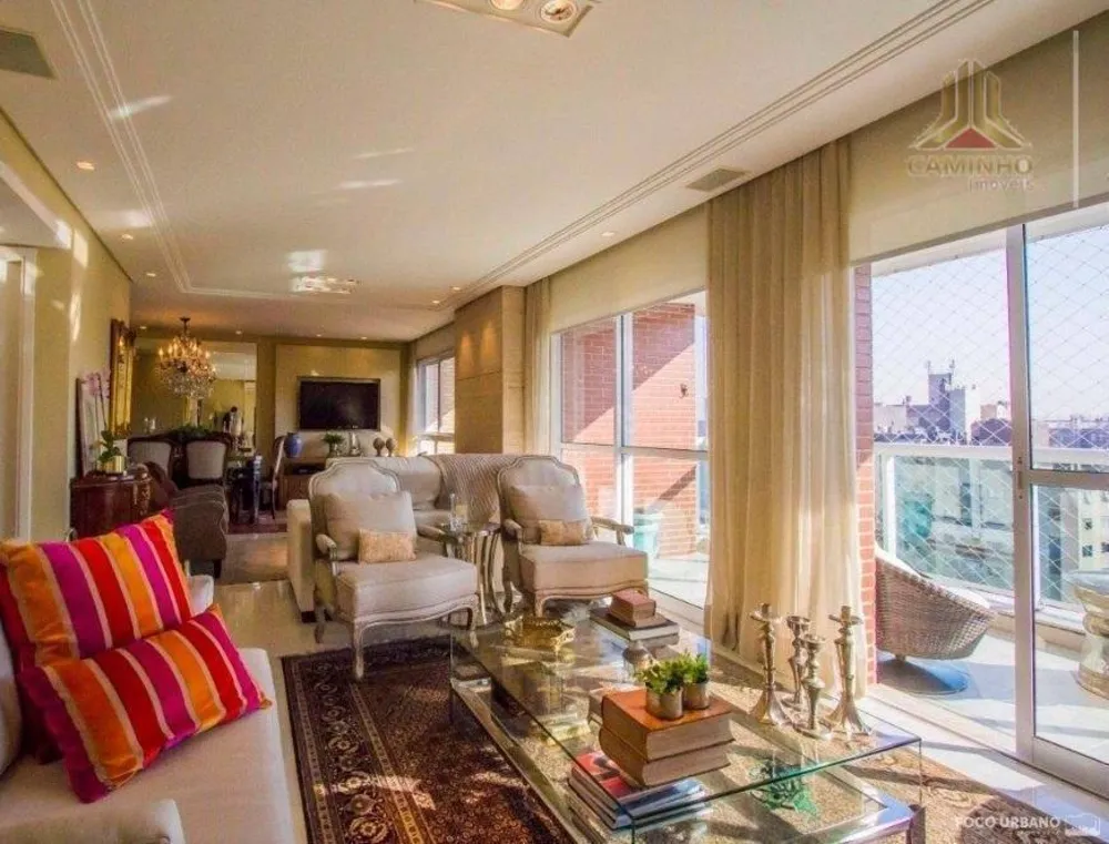 Apartamento, 3 quartos, 152 m² - Foto 2
