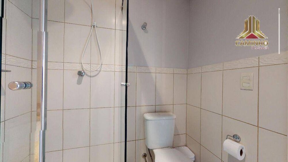 Apartamento à venda com 2 quartos, 67m² - Foto 4