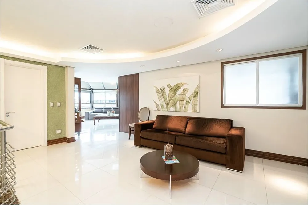 Cobertura, 4 quartos, 696 m² - Foto 2