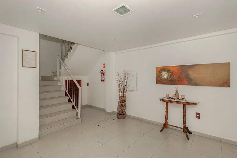 Cobertura, 3 quartos, 245 m² - Foto 2