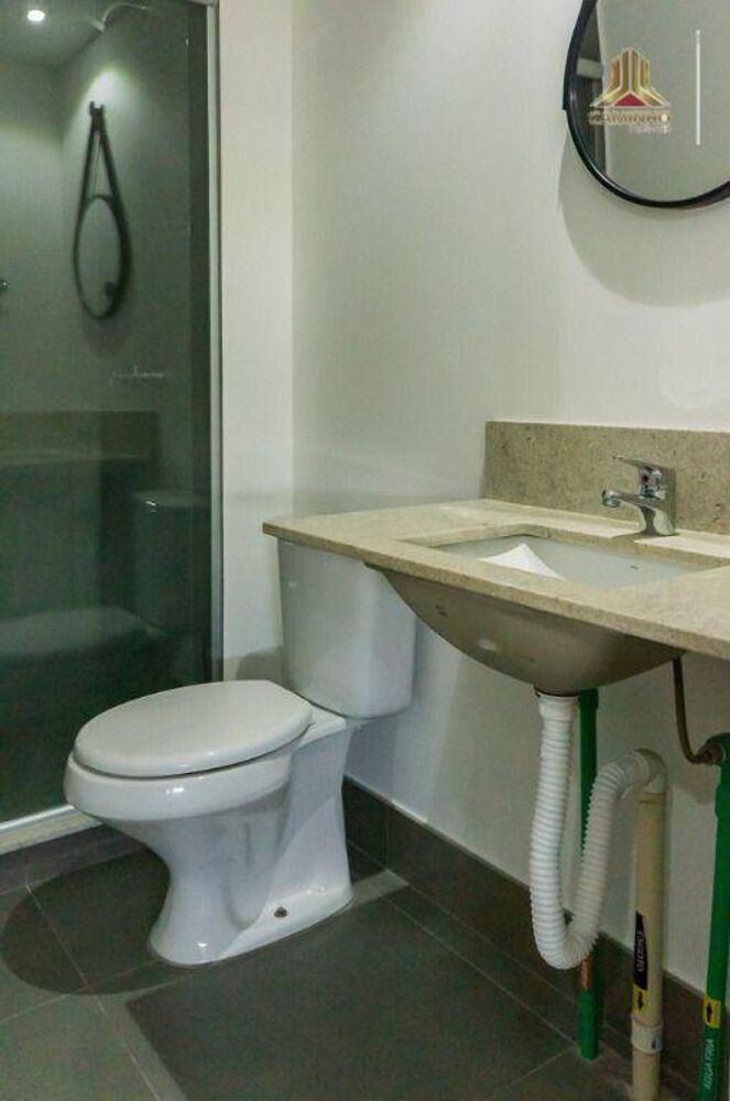 Apartamento à venda com 2 quartos, 64m² - Foto 2