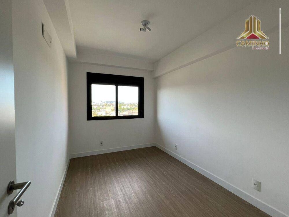 Apartamento à venda com 3 quartos, 100m² - Foto 3