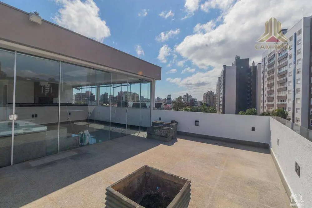 Cobertura, 3 quartos, 202 m² - Foto 2