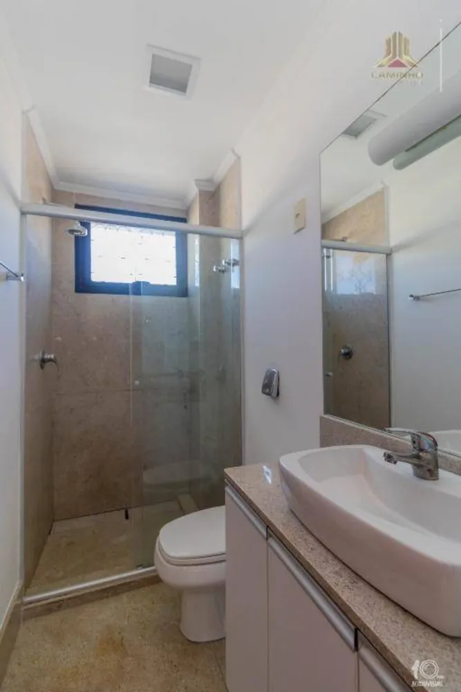 Cobertura, 3 quartos, 202 m² - Foto 1