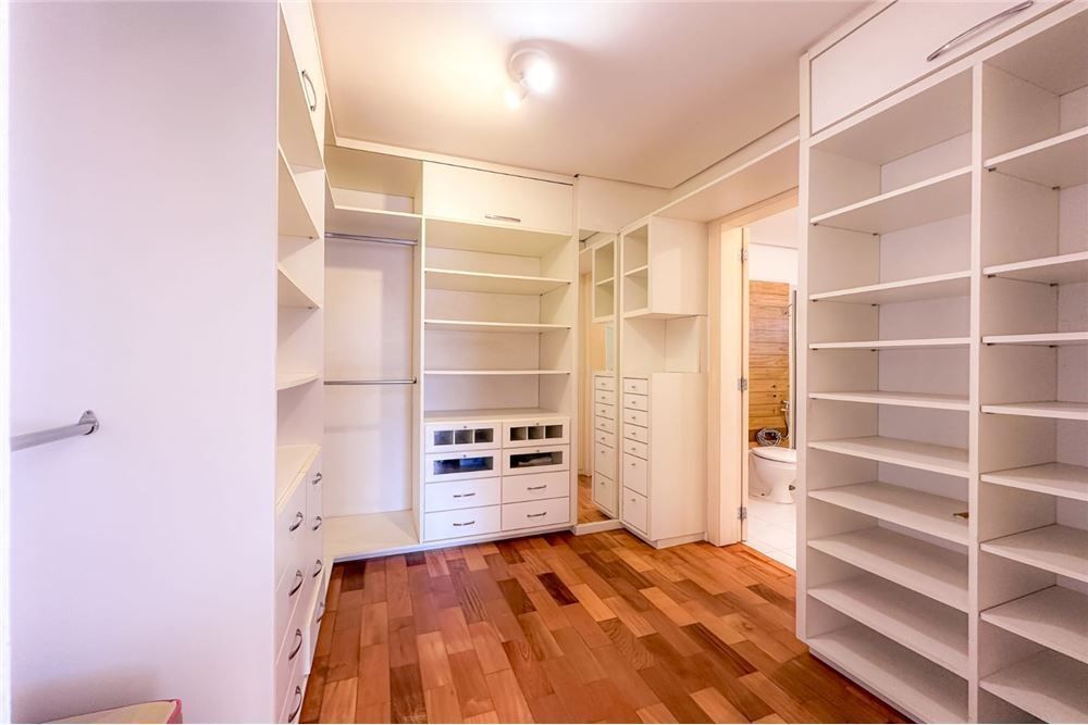 Casa de Condomínio à venda com 3 quartos, 275m² - Foto 10