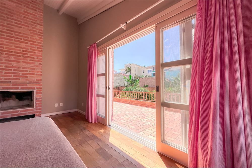 Casa de Condomínio à venda com 3 quartos, 275m² - Foto 12
