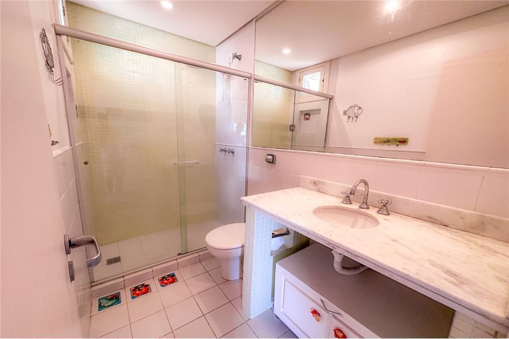 Casa de Condomínio à venda com 3 quartos, 275m² - Foto 6