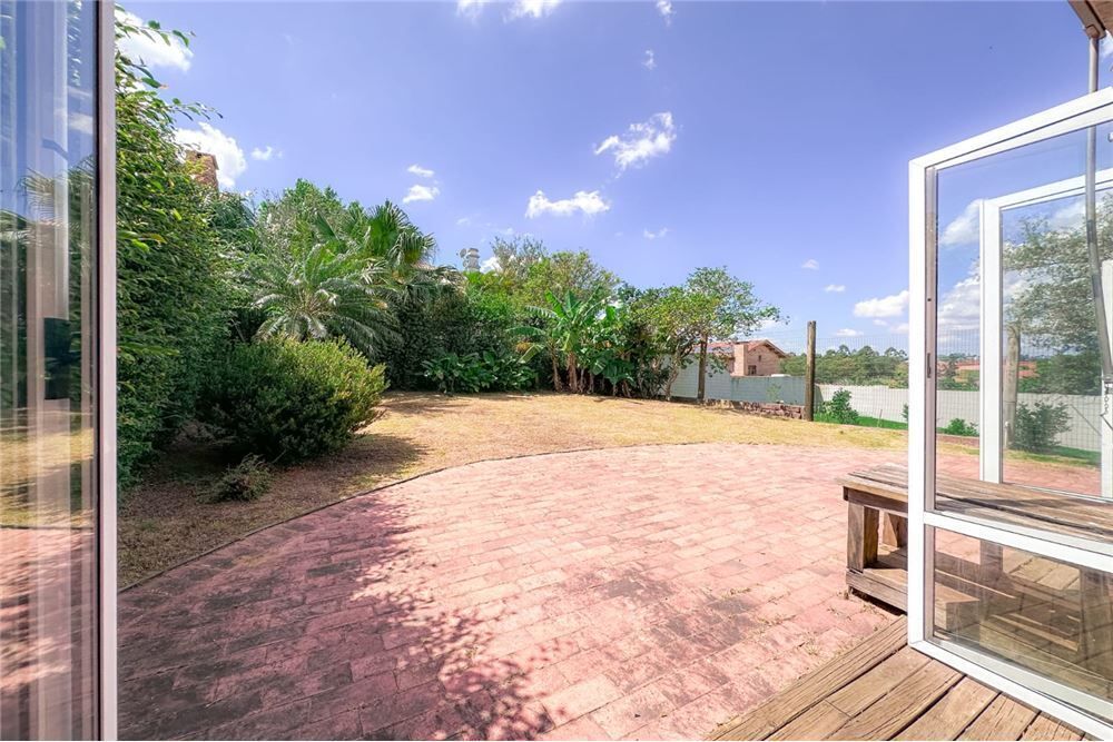 Casa de Condomínio à venda com 3 quartos, 275m² - Foto 15
