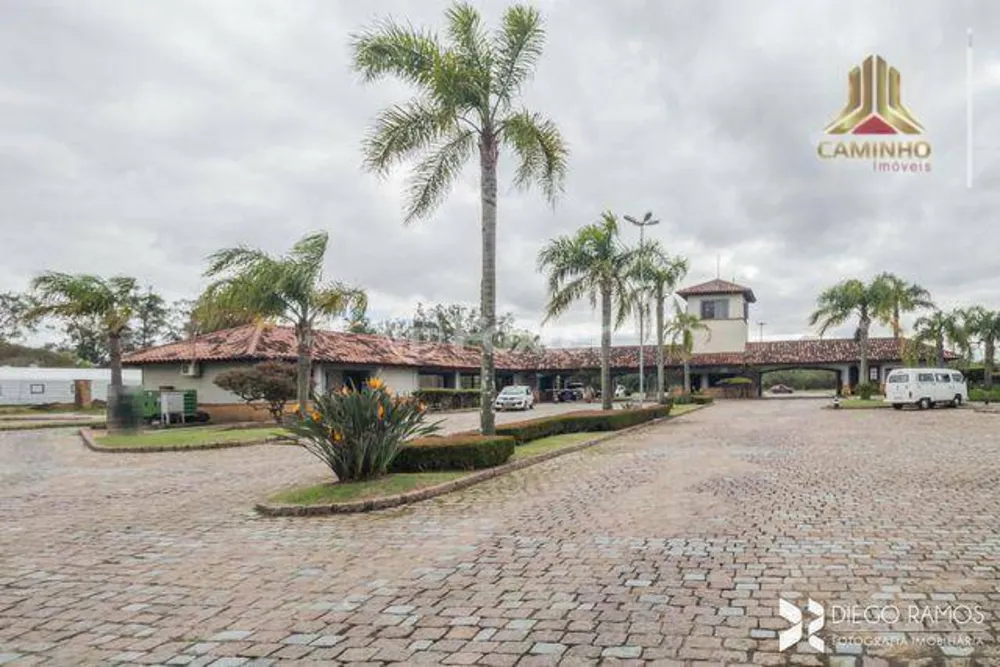 Loteamento e Condomínio, 1000 m² - Foto 1