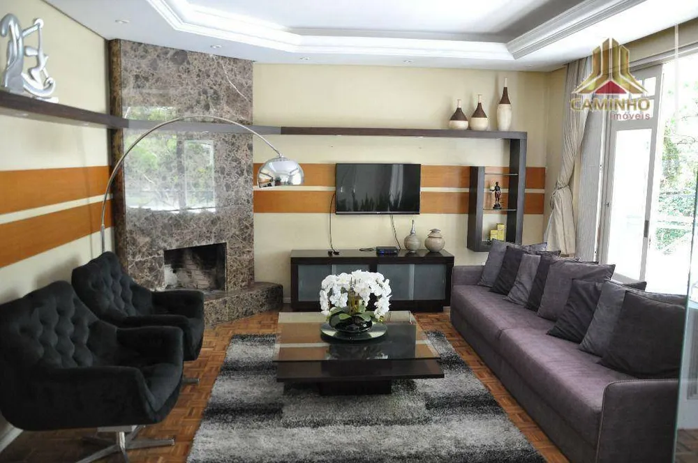 Casa, 4 quartos, 450 m² - Foto 1