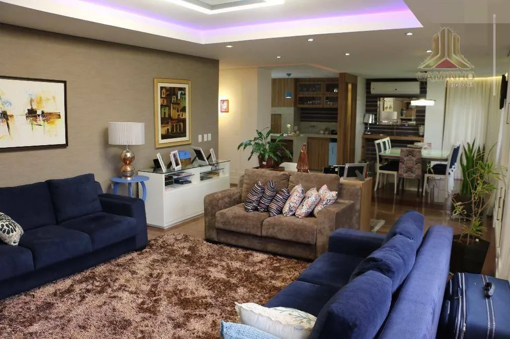 Apartamento, 3 quartos, 259 m² - Foto 1